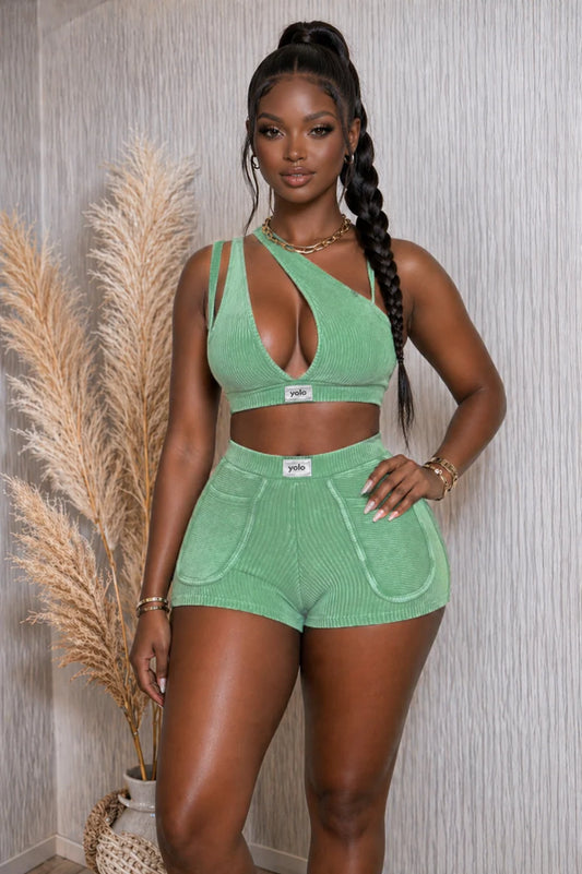 Yolo Ribbed Set
