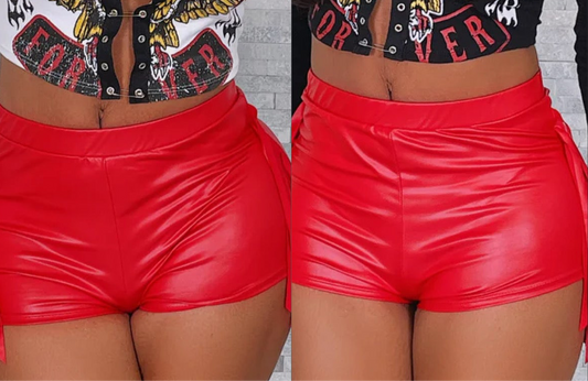 FRINGE HOT SHORTS