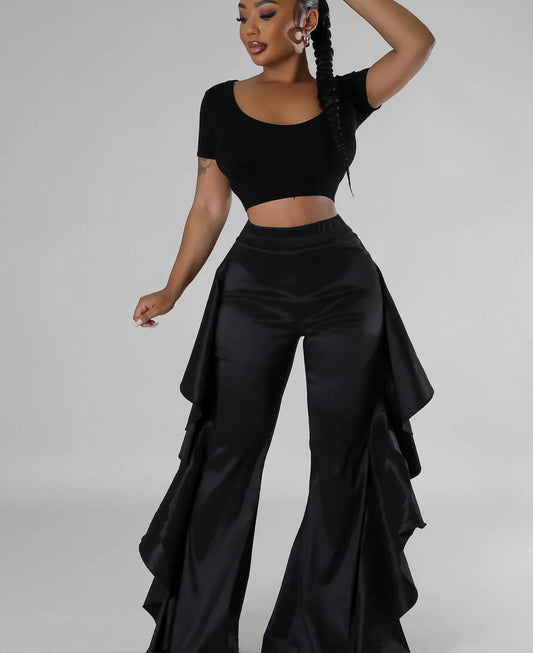 RUFFLE FLARE BOTTOM