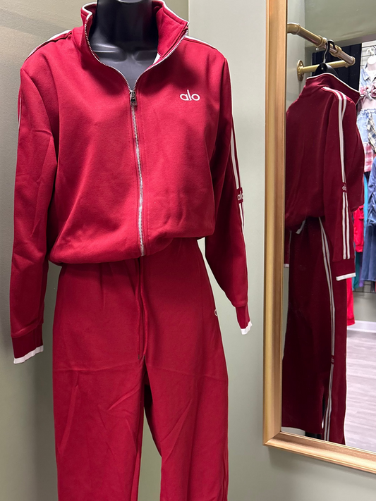 Alo Set (Cranberry Color)